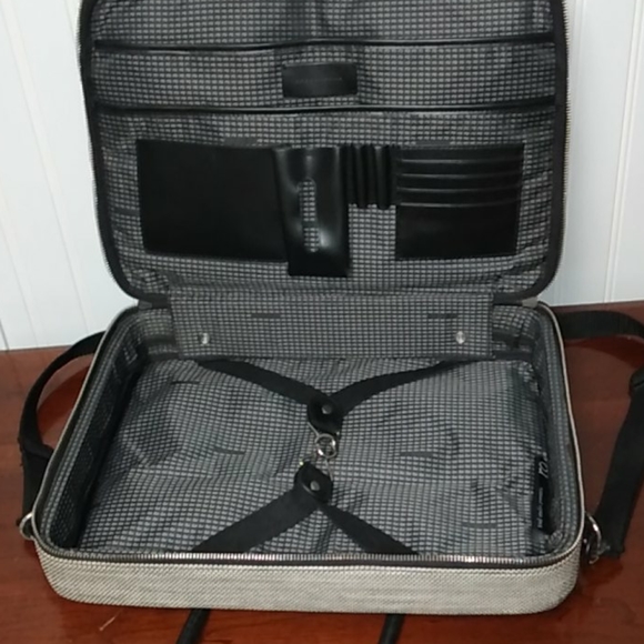 RMD Studio Presents RO - Picture 6 of 8